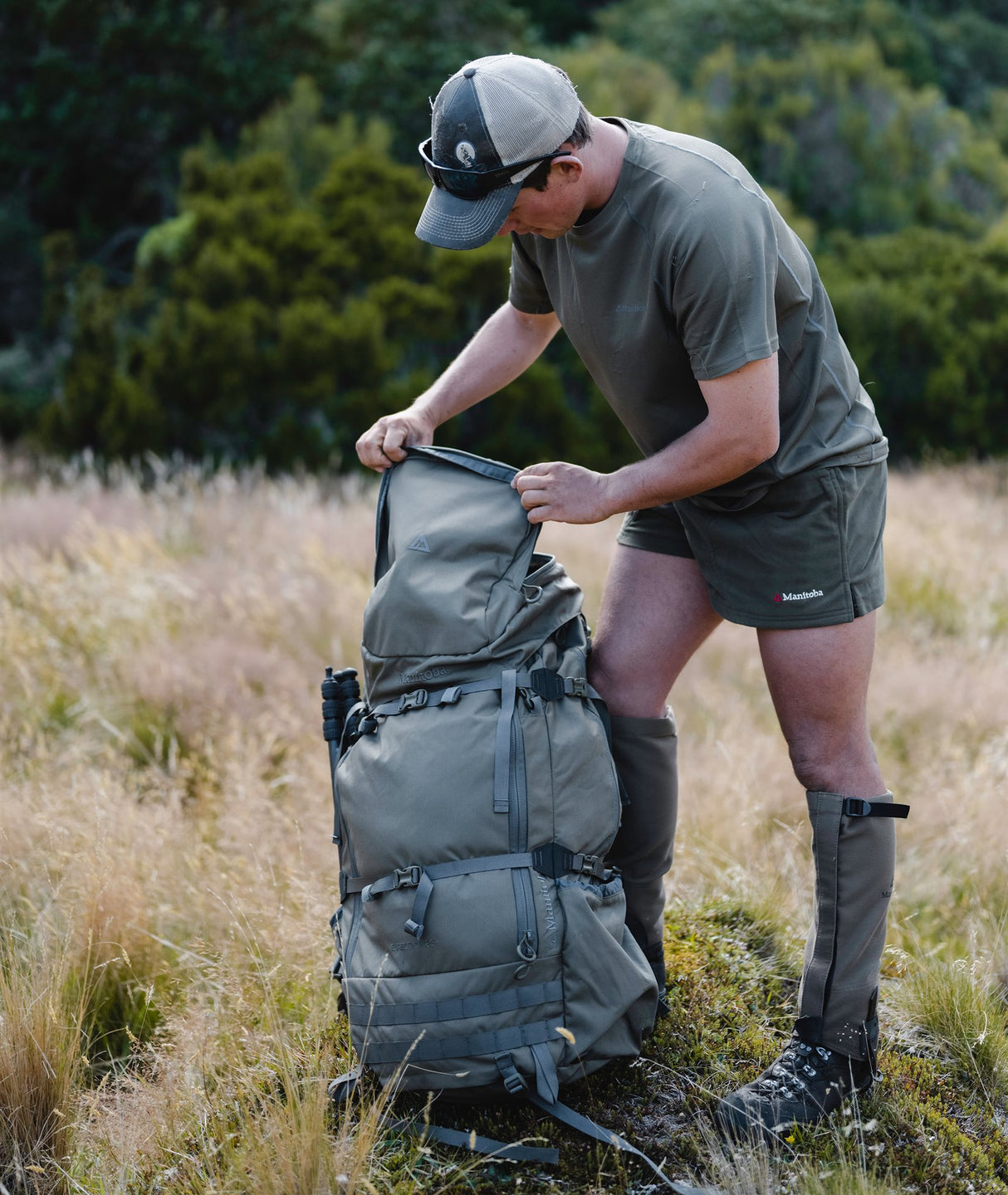 Manitoba Bluff Gaiters Dark Khaki - Large