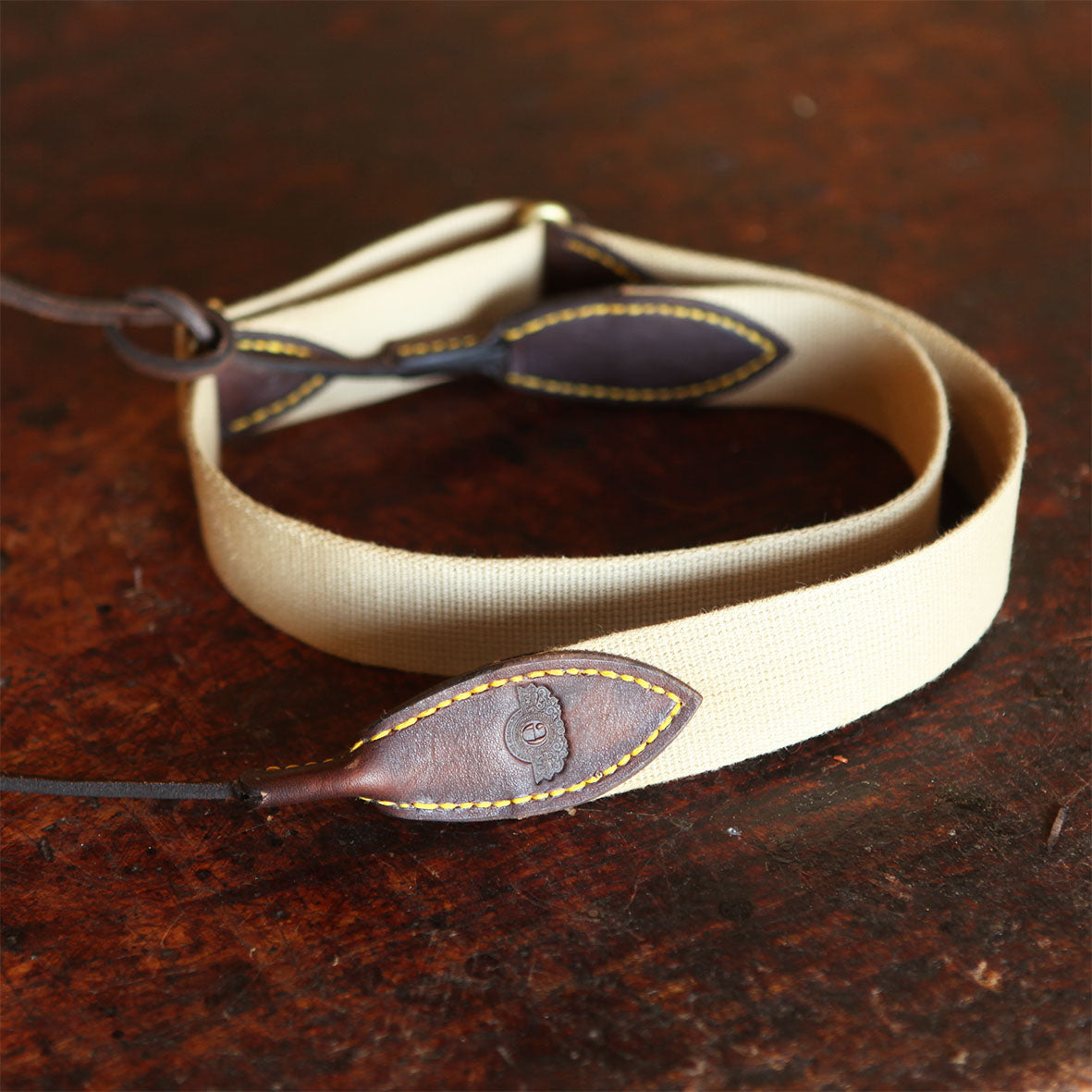 Els Leather The Wilderness Canvas and Leather Rifle Sling - Thong End