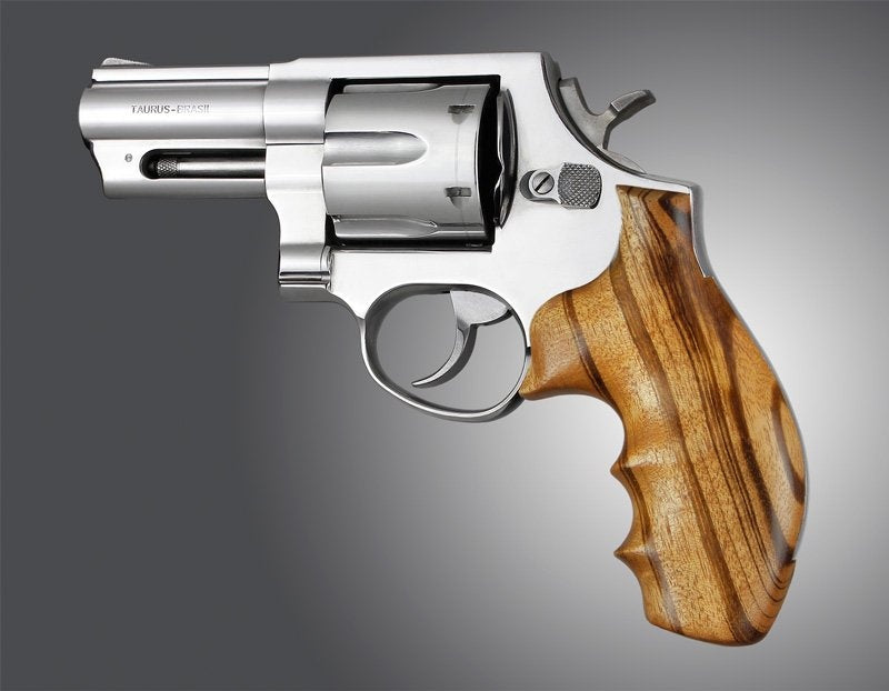 Hogue Taurus Med. & Lg. Round Butt - Smooth - GONCALO - w/ Finger Grooves