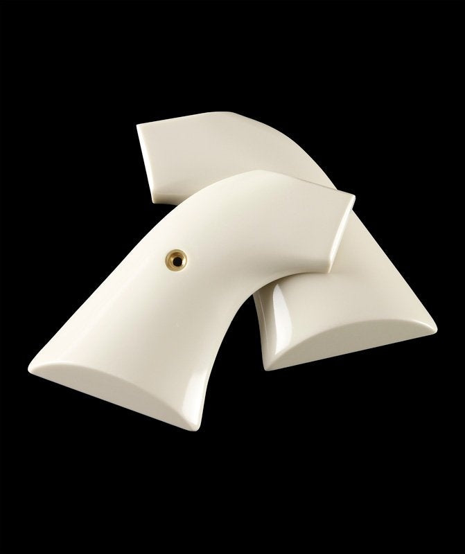 Hogue Ruger New XR3 Blackhawk/Vaquero - IVORY POLYMER - Cowboy Panels