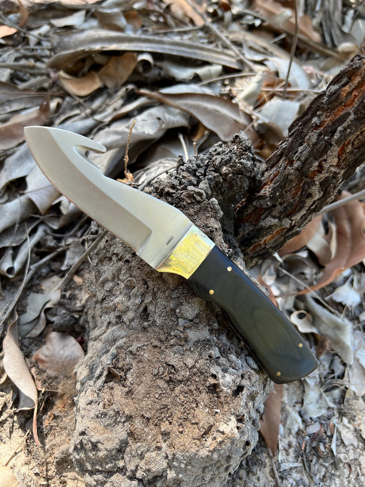 Pro-Tactical Knife Guthook Hunter 3.4 inch Blade with Black Pakka Wood Handle