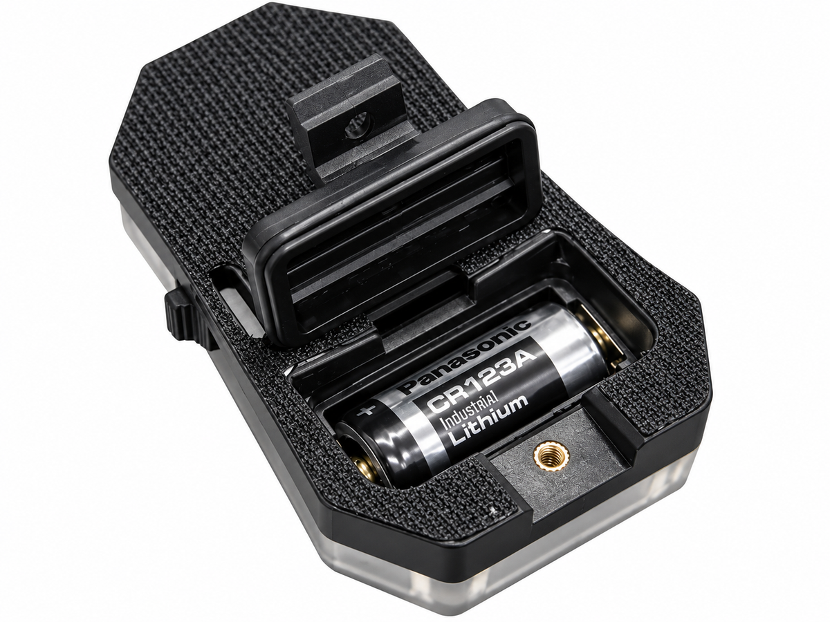 Earmor F101 Stealth Survival Light LED Flash Light - Tactical Black