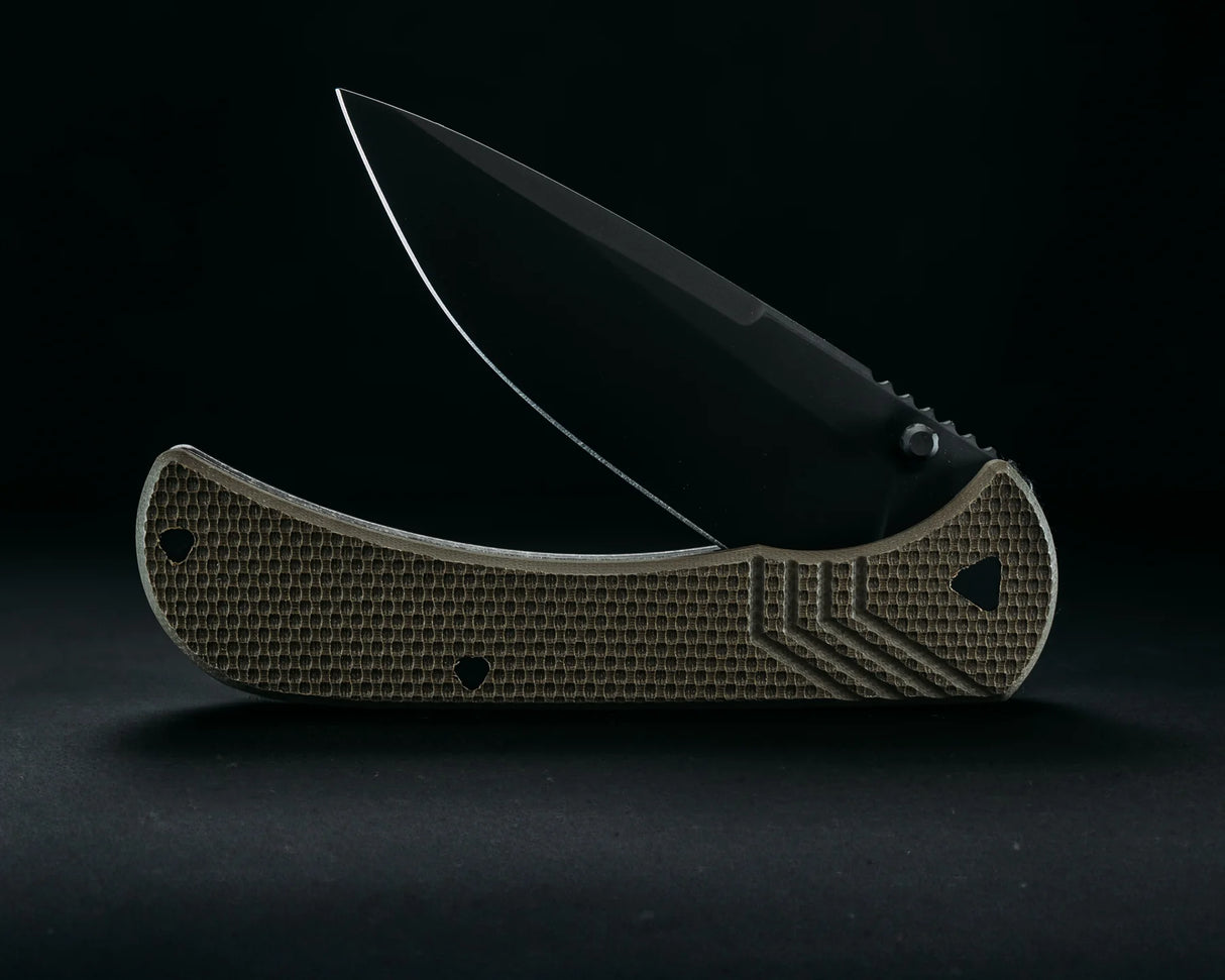 Half Face Blades Cav Folder – 3.5in OD Green G10 Handle Black Blade Magnacut