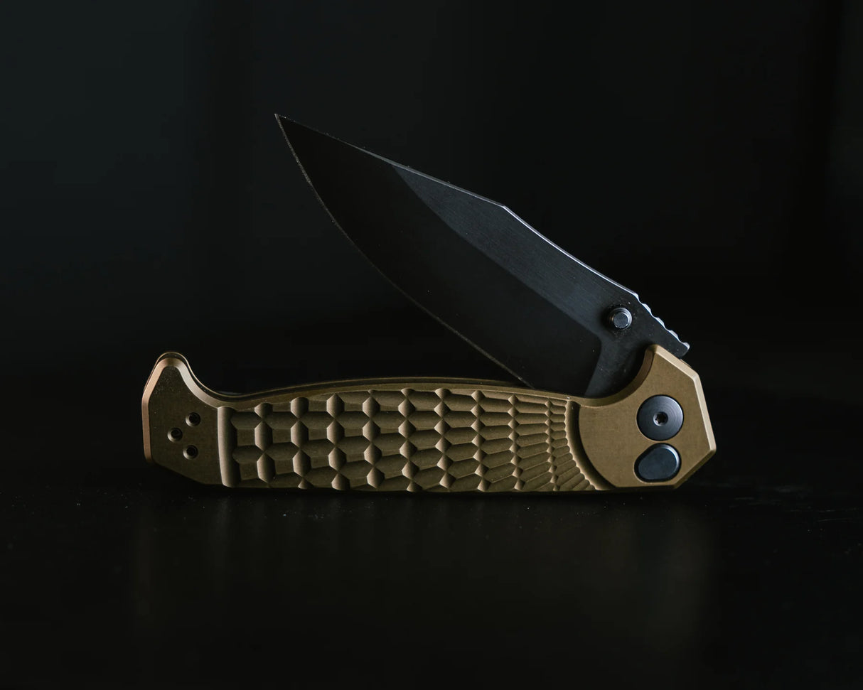 Half Face Blades Crow Folder – 3.5in OD Green Nitride Frame CPM S45VN