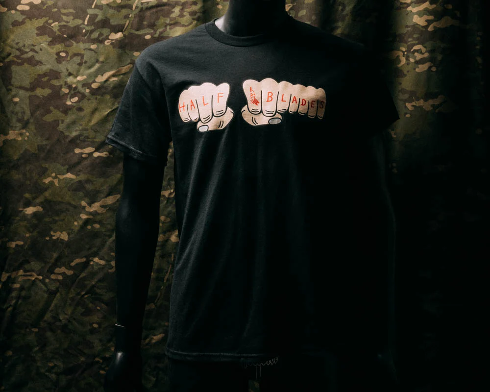 Half Face Blades Half Toy Machine T-shirt - M
