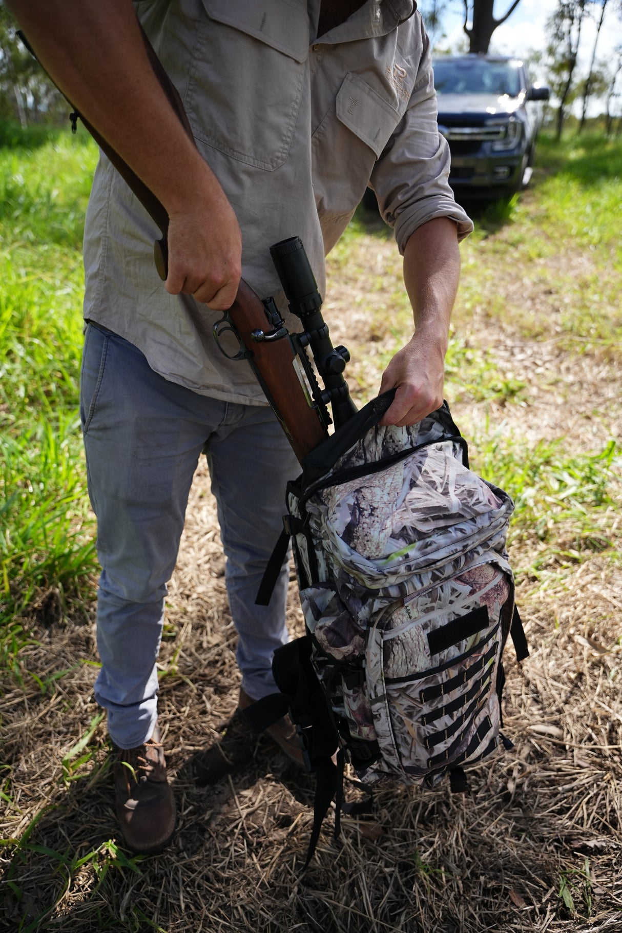 Pro-Tactical LSB Back Pack with Rifle Carrying Compartment